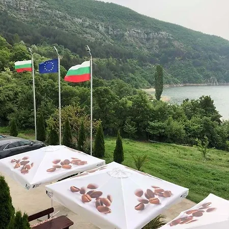 Family Borovitsa Hotell Pŭdartsi
